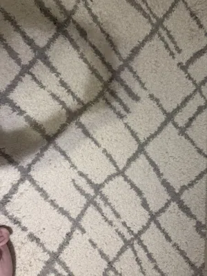 للبيع سجادة شاقي تركية بحالة شبه جديدة