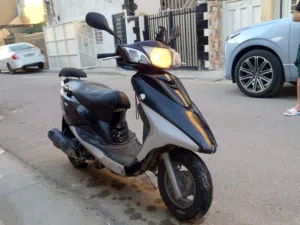 دراجة بريز ببغاء نوزل دبل سكليتر كل شي كامل بيها.  بغداد الكرخ.
