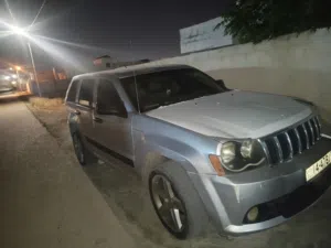 جيب شاروكي 2005 مرخصه ونضيفه