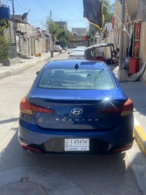 Used Hyundai Elantra in Basra
