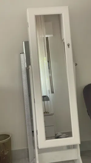 مرايا اكسسوارات من الداخل