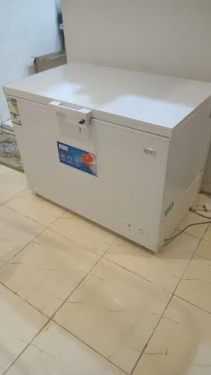 فريزر وثلاجة للبيع
