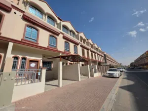 فيلا تاونهاوس 3 وصالة عجمان الزاهية للبيع