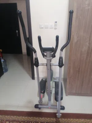 جهاز رياضي مستعمل للبيع في حي اليرموك 200 ريال الرياض