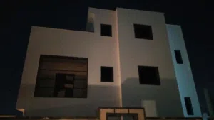 فيلا للبيع عين زارة مقابل شيل الجبو