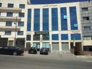 مخازن للإيجار
