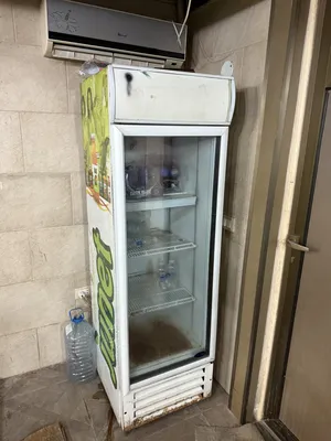 Refrigerators . Acma . Used0