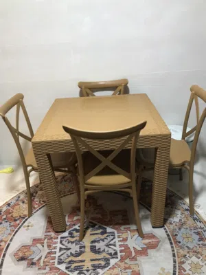 طاولة سفرة رتان + 4 كراسي فاخرة