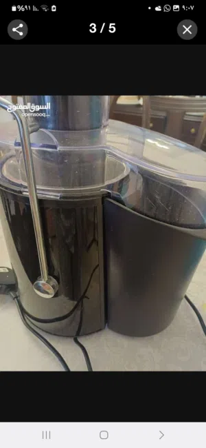 عصاره فواكه بحاله ممتازه شبه جديده للبيع