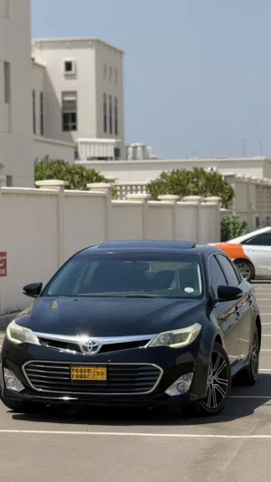 Used Toyota Avalon in Muscat