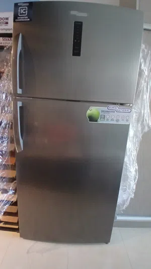 ثلاجة و غسالة ملابس