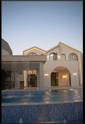 شاليهات للبيع سوبر ديلوكس بقوشان مستقل لكل شاليه بالرامه تبعد عن منتجع البحيرة 200 متر فقط