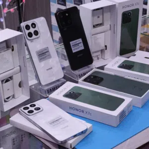 Honar X7C كامل اغرضو مع بكج هدايا اخو الجديد 2256g 16ram