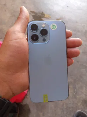 Apple iPhone 13 Pro 128 GB in Tripoli