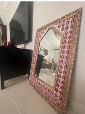 مرآة مميزه للبيع