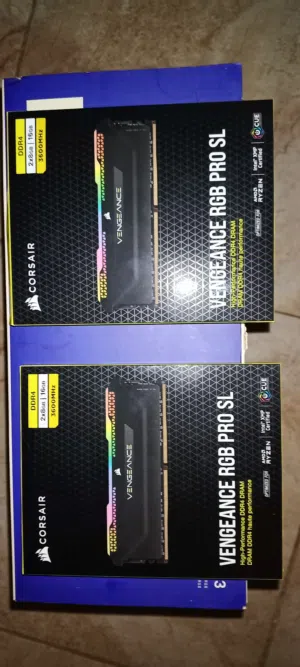 رامات Ram Corsair 32g شبه جديد سرعه عاليه 3600mhz