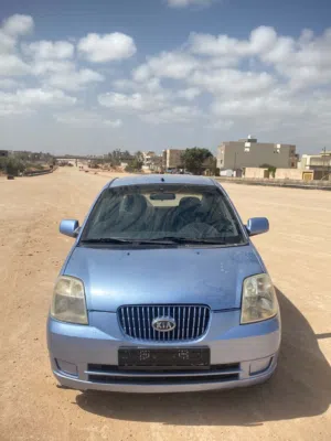 Used Kia Picanto in Tripoli