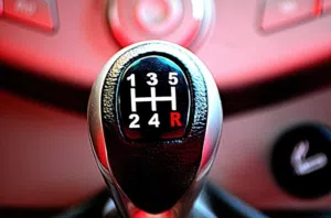 تعليم سياقة غيار عادي Driving training Manuel gear