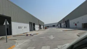 مخازن ومحلات للايجار