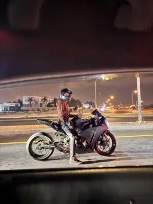 هوندا CBRR1000