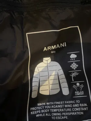 جاكيت بولوارميني اصلي من ايطيليا  xs واسع ومرتب