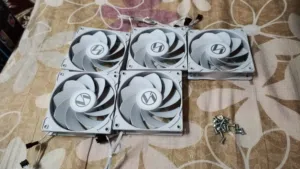 مراوح ليان لي اصليات عدد 5 جديد بسعر منهي 25 دينار موقع عمان اليادودة رقمي تواصل واتساب فقط فقط فقطط
