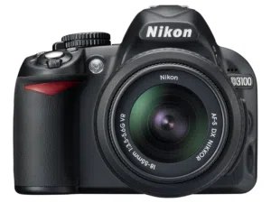 نيكون D3100 مع عدسة 18-55 وعدسة 70-300