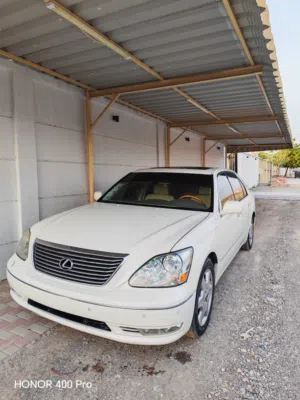 Used Lexus LS in Ras Al Khaimah