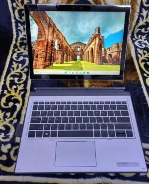 HP 2in1 Laptop Elite X2 i7-8th 16gb Ram 256gb Nvme ssd Touchscreen win 11pro Backlight type C ports