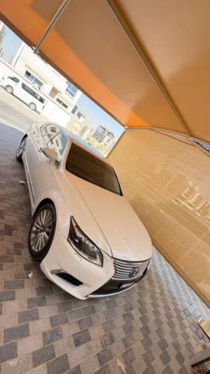 LS460  large