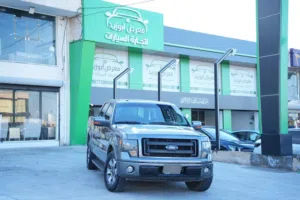 Ford F150 LARIAT 2013