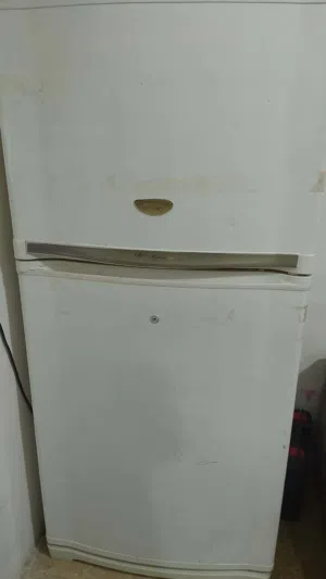 ثلاجه شارب