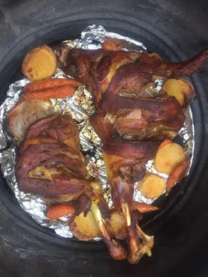 زرب لحم روماني طازة 4 كيلو  وصيني قبل بيوم عشان تستلم غداك او فطورك بالموعد