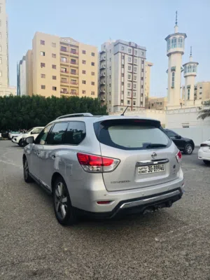 Nissan Pathfinder 2015