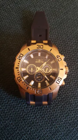 Invicta ساعه ياباني