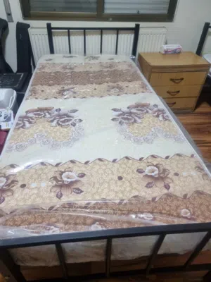 للبيع أسرة نوم مفردة جديدة بالكامل
