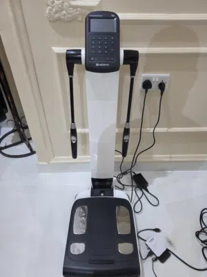 للبيع جهاز تحليل مكونات الجسم MEDIANA i20