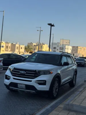 Used Ford Explorer in Muharraq