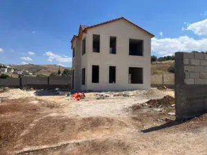 165 m2 3 Bedrooms Townhouse for Sale in Zarqa Birayn