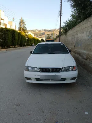 نيسان صني 99  للبيع