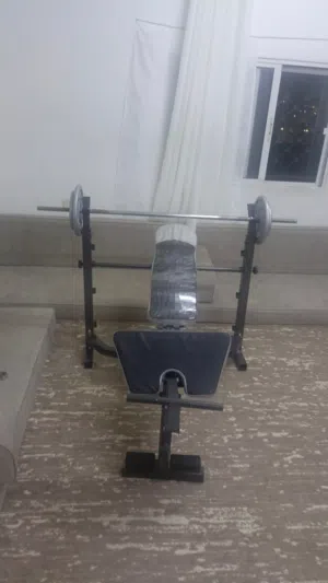 بنش متحرك مع بار مع اوزان للبيع