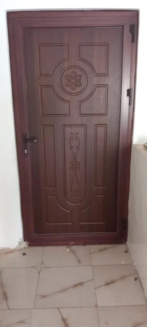 باب المنيوم فاخر جدا