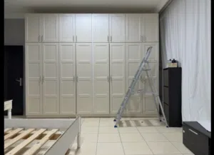 كبت للبيع لون بيج. 8ابواب
