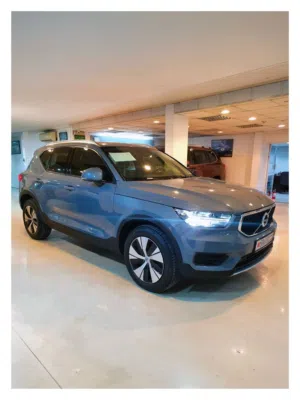 2022 Volvo XC40 T4