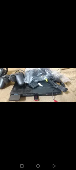 بلي2 يشعل فلاش مستعمله 8 كيكا عشره العاب لعبه كل ملحقاته جديده يده وحده بصره الفيحاء