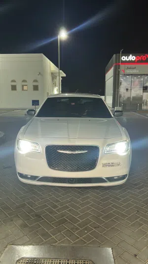 2018 GCC Chrysler 300c 5.7L (tuned).