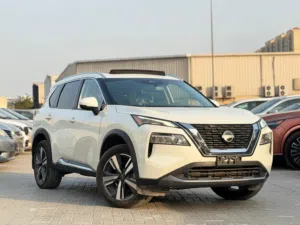نيسان روج 2023 SL  بانورامافول افشن 360 كمره 4 كمره واريد امريكه