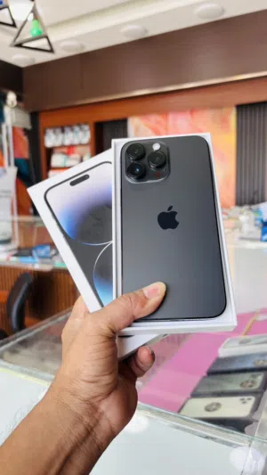 iPhone 14 Pro Max, 256gb Specs Black Arabic