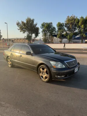 لكزس ls430 2004 للبيع- وارد اليابان