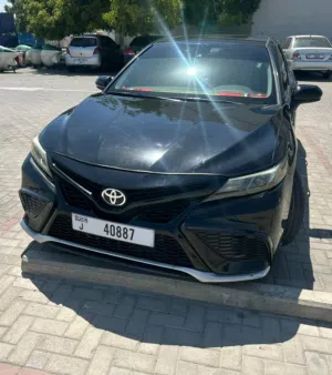 TOYOTA CAMRY 2020